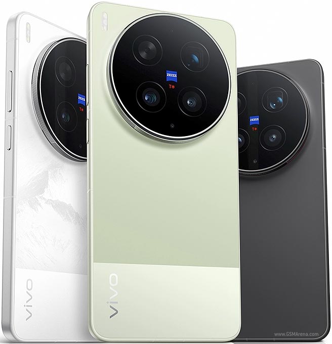 Vivo X300 Ultra -- tył telefonu z modułem aparatu ZEISS