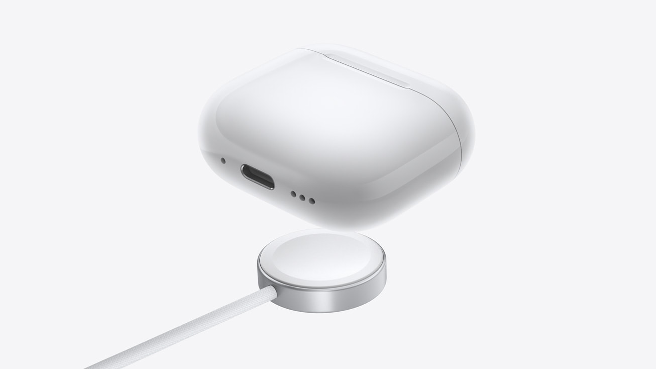 Wireless charging case for AirPods 4