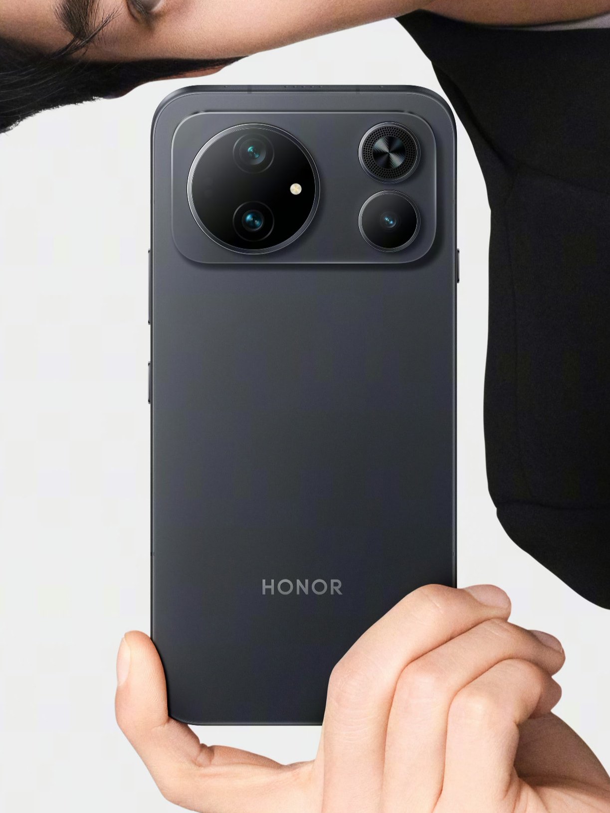 Honor Magic 9 in Curtain Black color