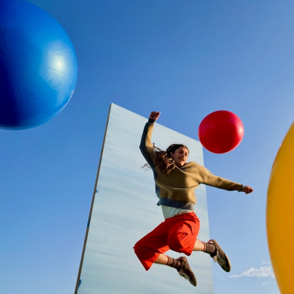 Sample shot of a jump from the main Fusion 48 MP camera in the iPhone Duo