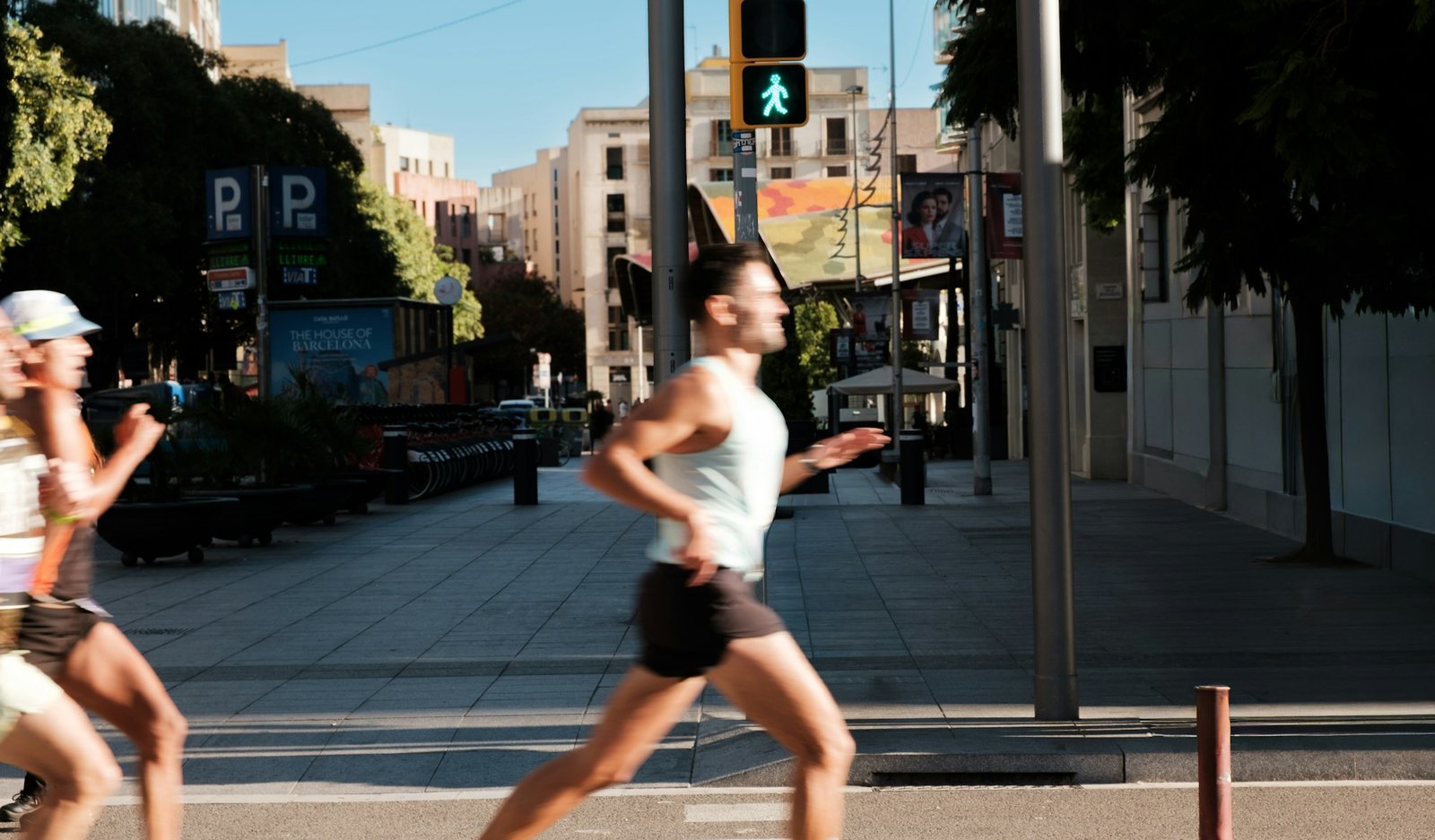 Running Headphones: Ranking of Open and Bone Conduction Headphones