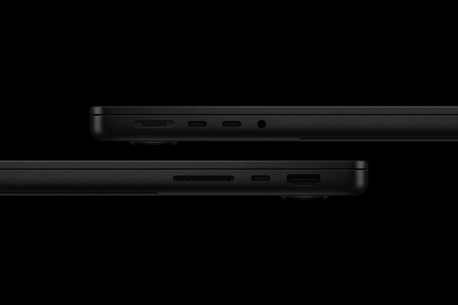 A MacBook Pro 14 M6 portjai